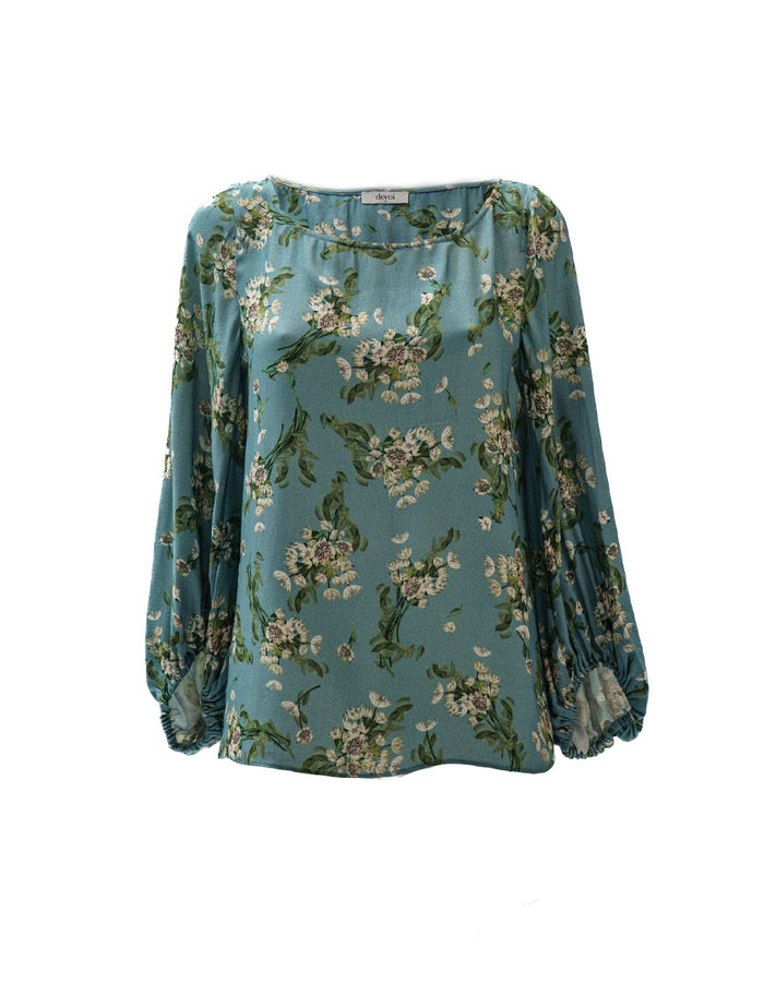 DEVOI Bea top. Blue floral printed long sleeved top with modal crepe. Front view.