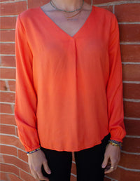 DEVOI Everleigh blouse - B Orange. Front close view